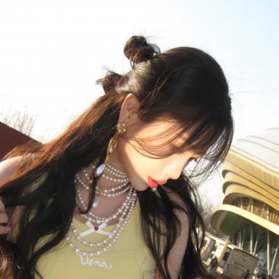 女警